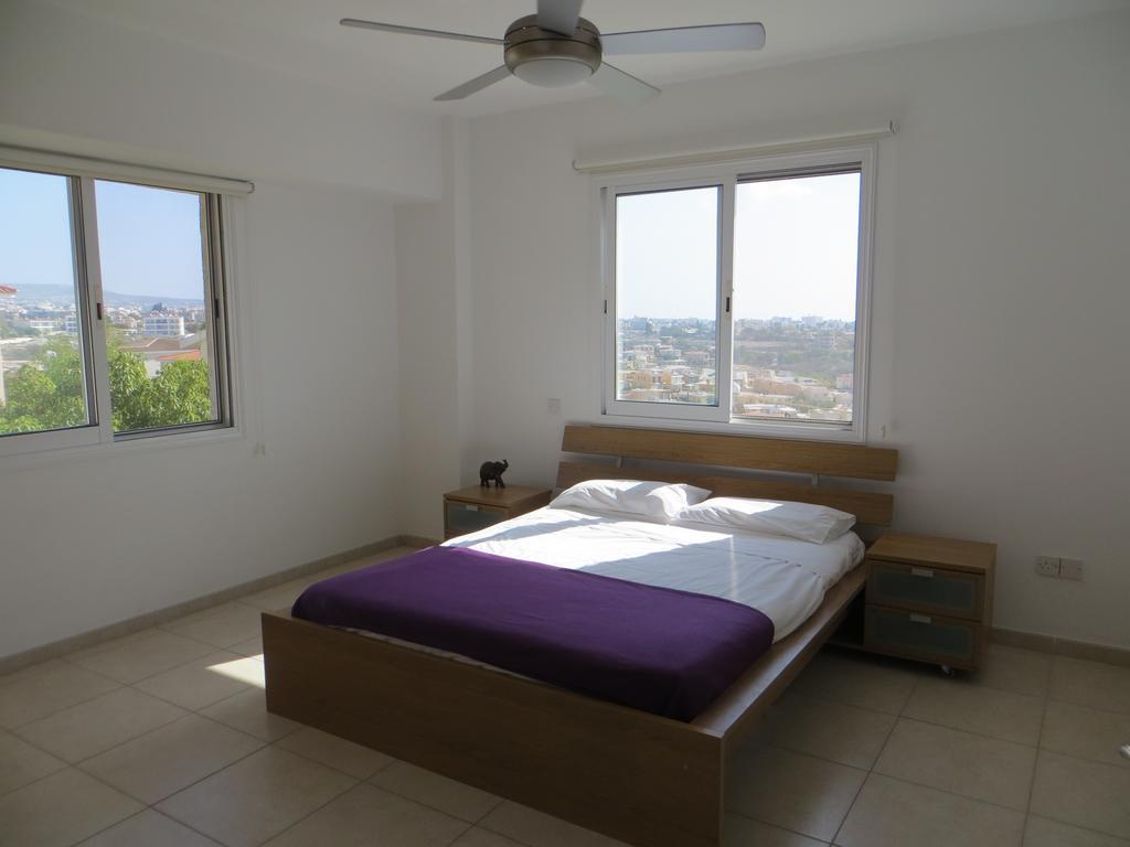 Melania Apartment Paphos Ngoại thất bức ảnh