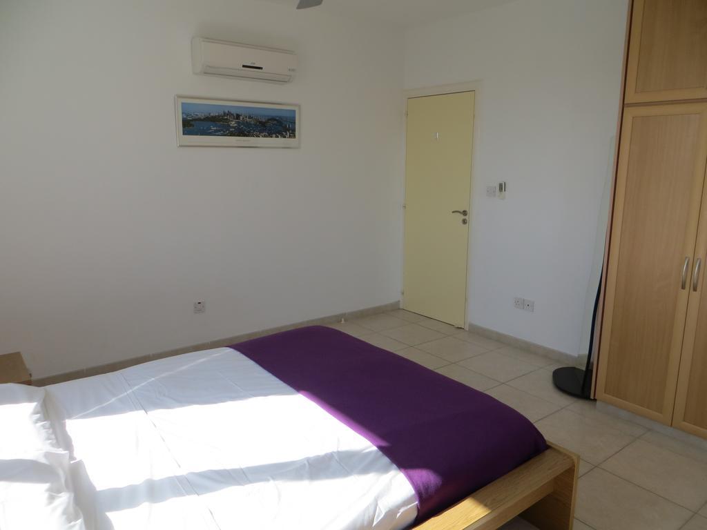 Melania Apartment Paphos Ngoại thất bức ảnh